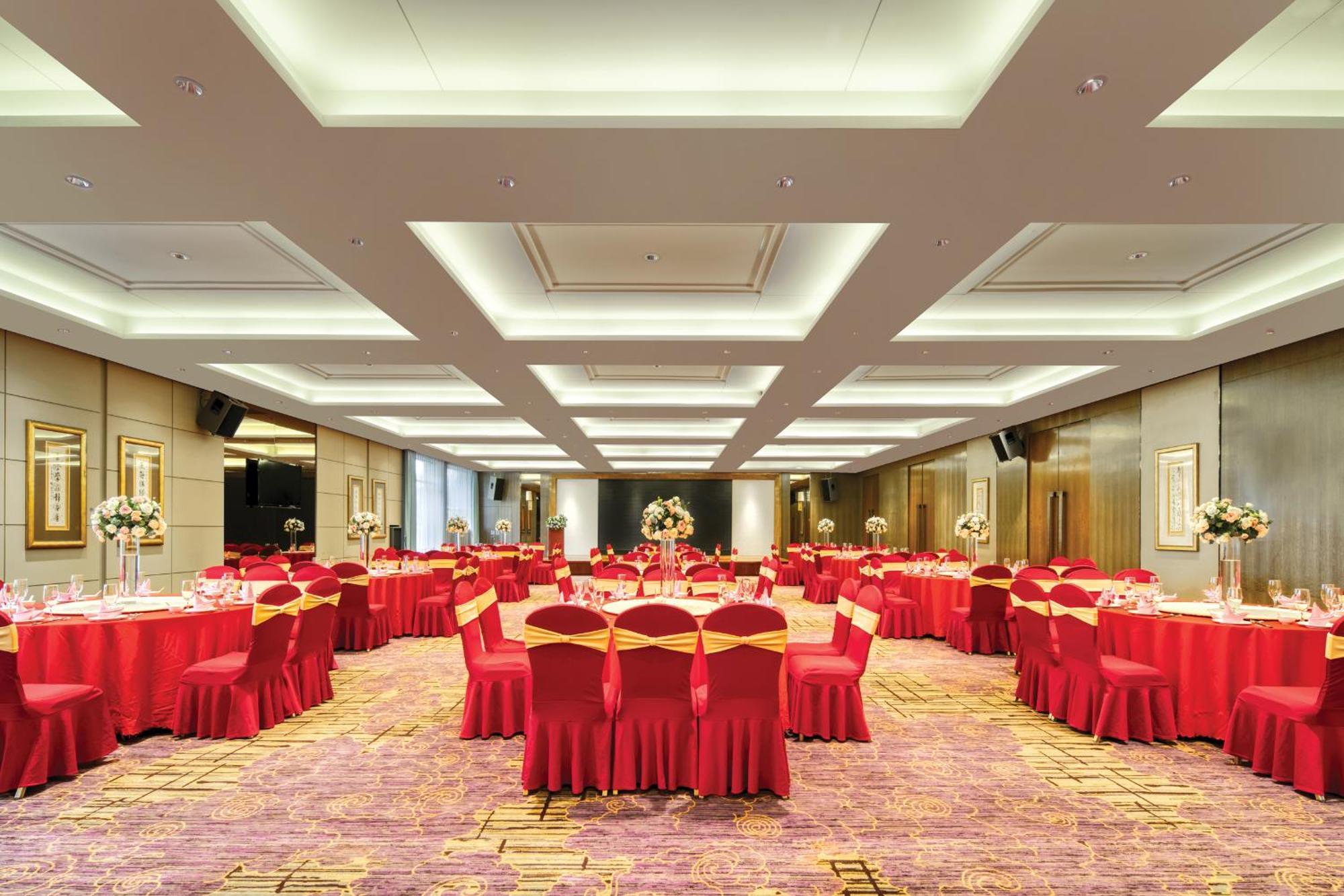 Dongguan Royal Garden Hotel Экстерьер фото