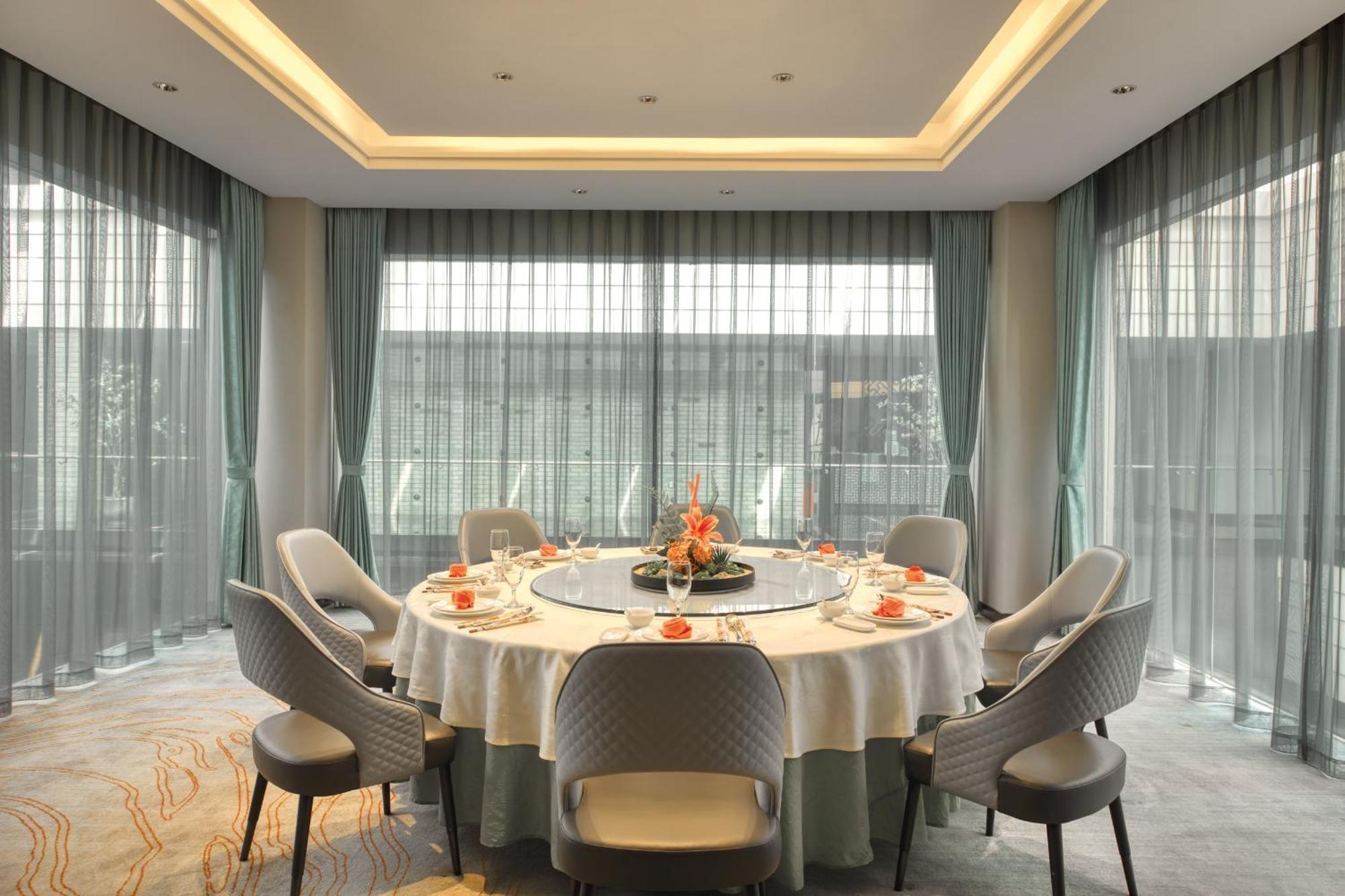 Dongguan Royal Garden Hotel Экстерьер фото